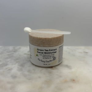 Green Tea Face Crème with Niacinamide and Hyaluronic Acid